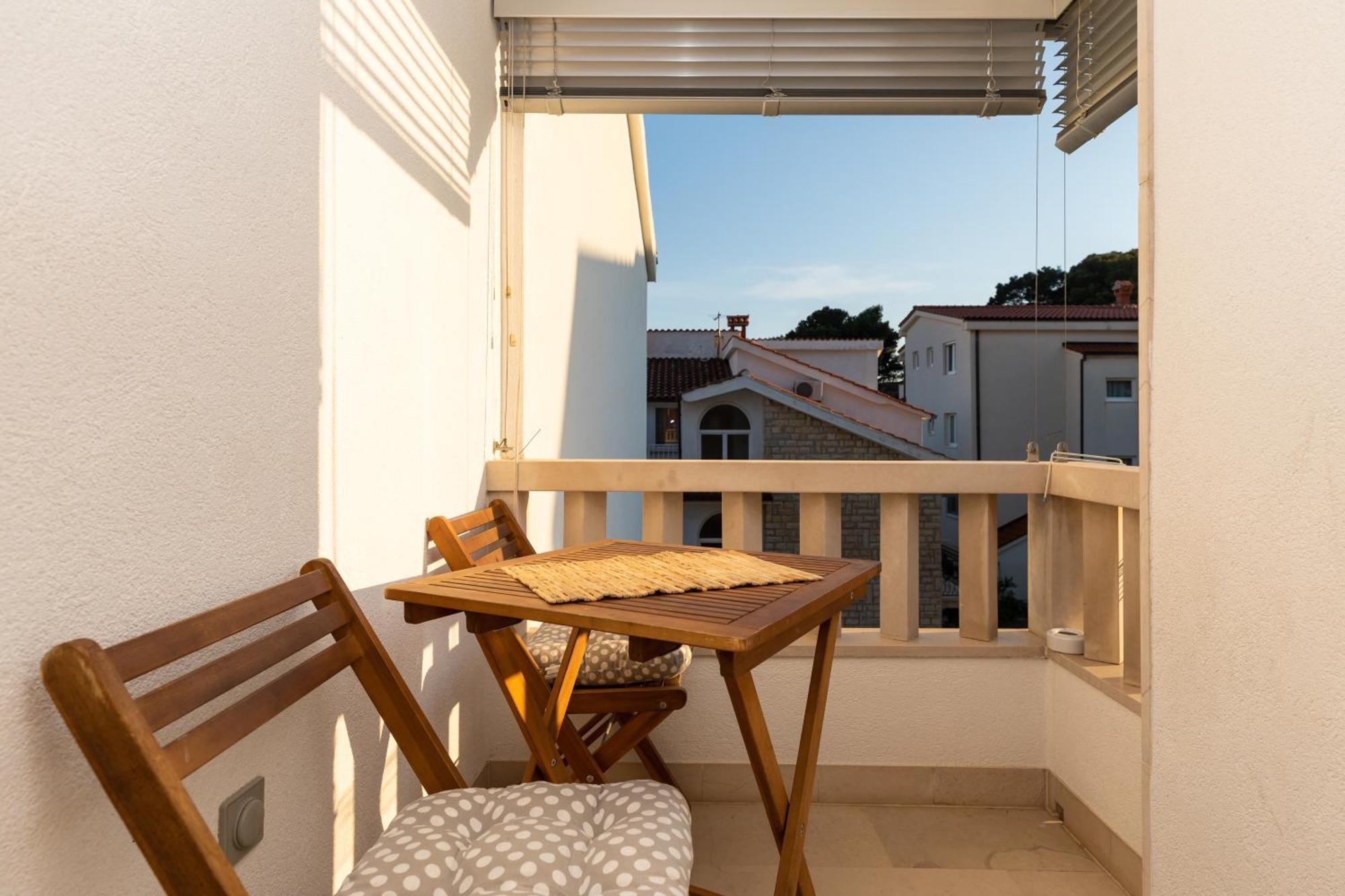 Apartments By The Sea Duce, Omis - 5973 Exterior photo
