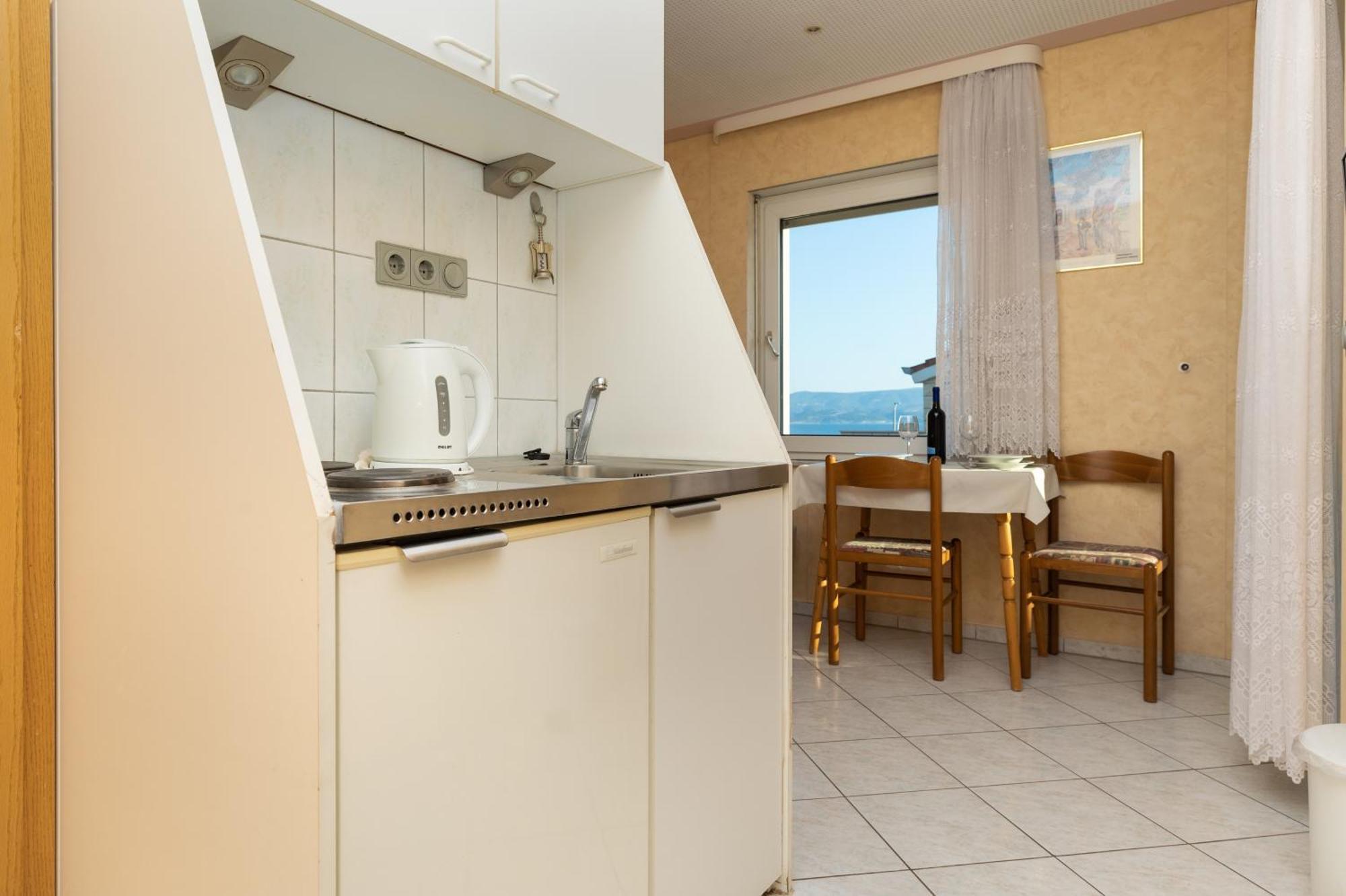 Apartments By The Sea Duce, Omis - 5973 Exterior photo