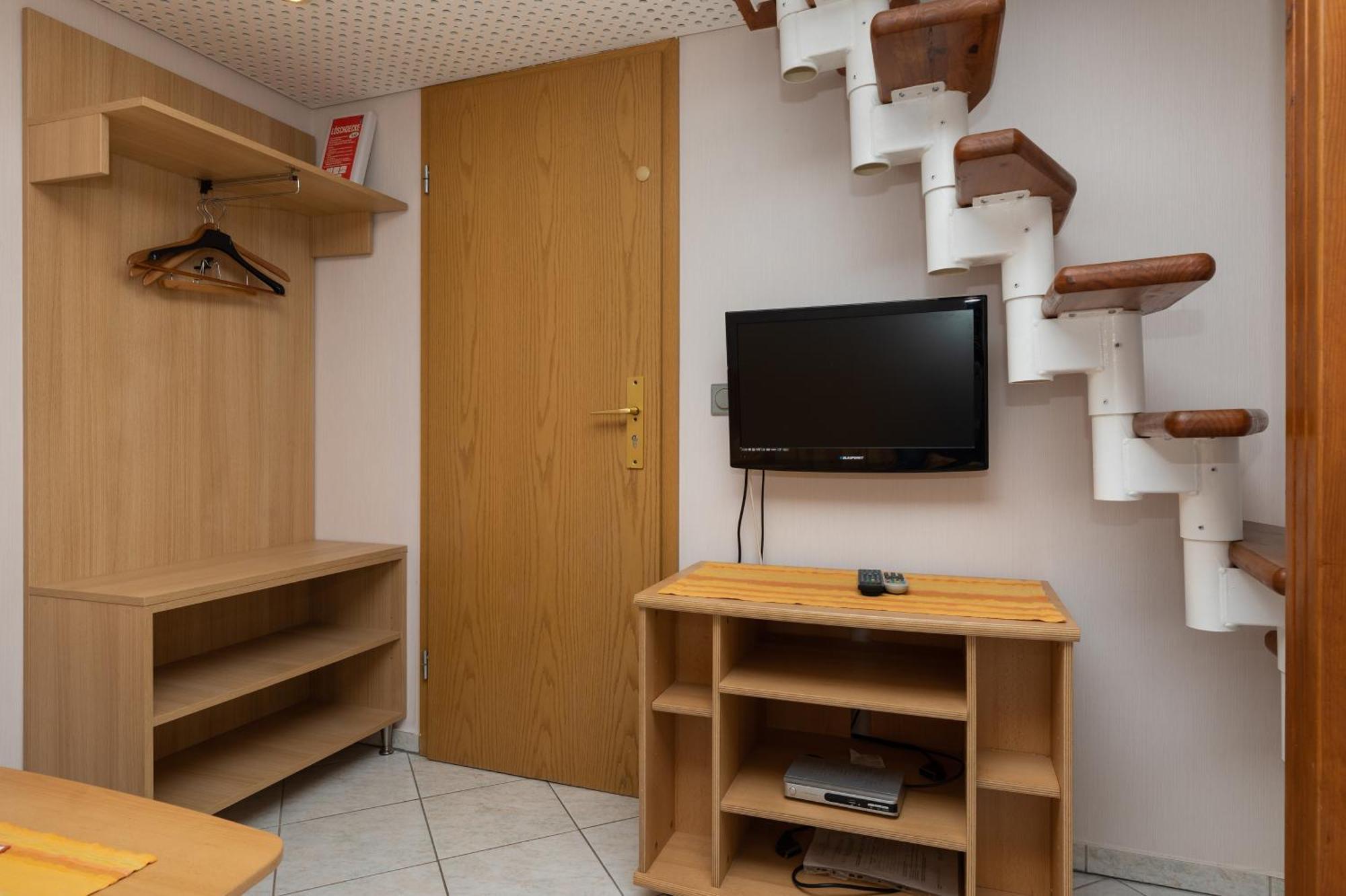 Apartments By The Sea Duce, Omis - 5973 Room photo