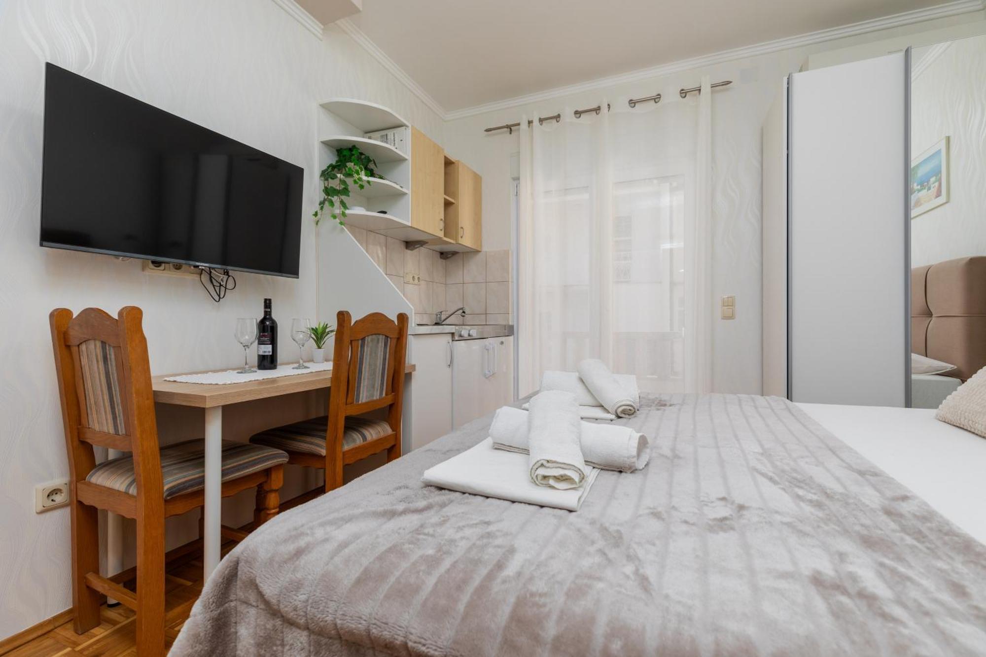Apartments By The Sea Duce, Omis - 5973 Room photo